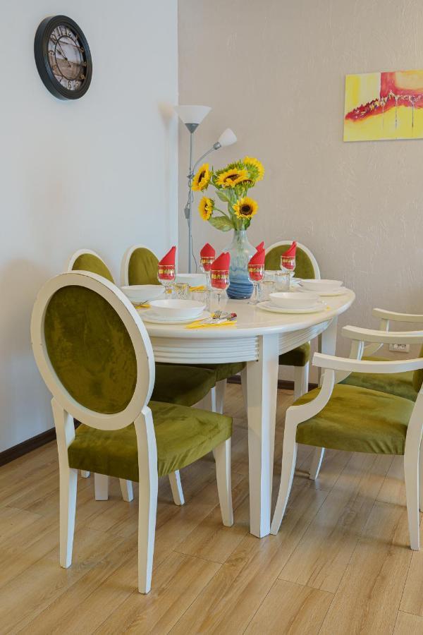 5* Mansion In City Center Cluj-Napoca Eksteriør billede